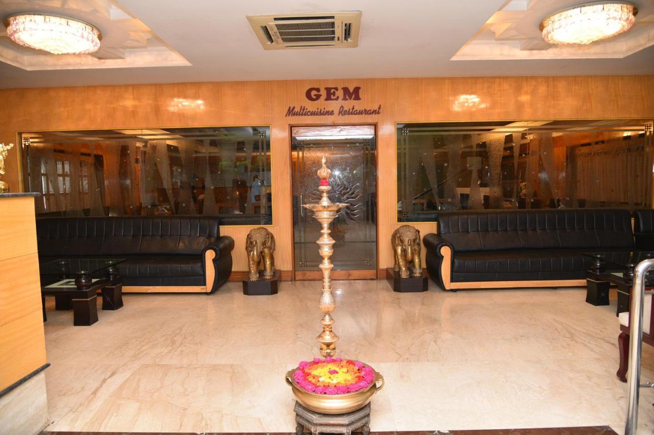 Hotel Sonas Tiruchirappalli Exterior foto